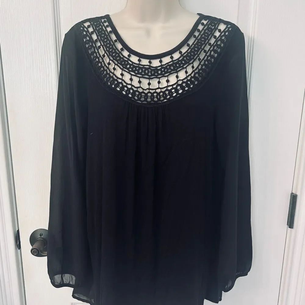 August Silk Balloon Sleeve Black Top!